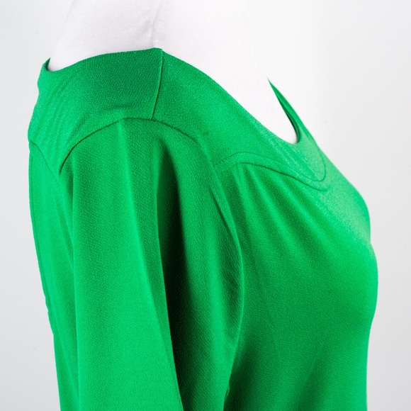 Banana Republic Green Top in size medium - Picture 4 of 8